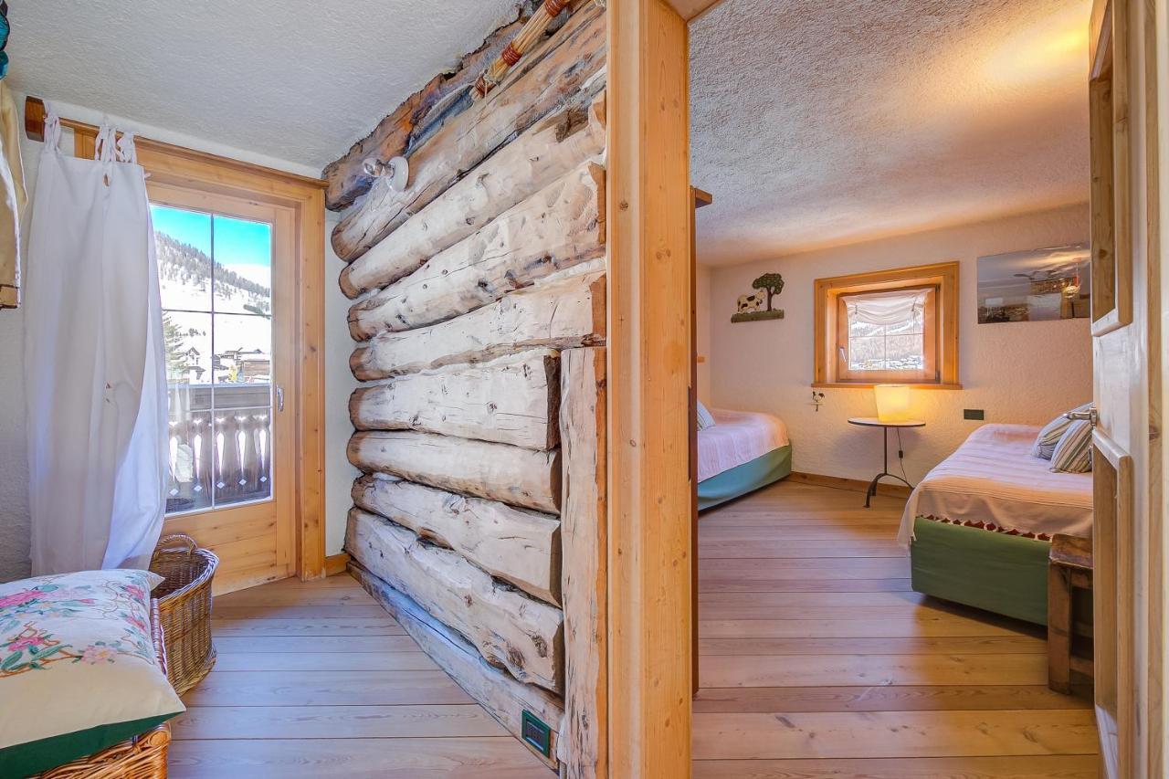 Lidia In-ski Out 50m Chalet Livigno